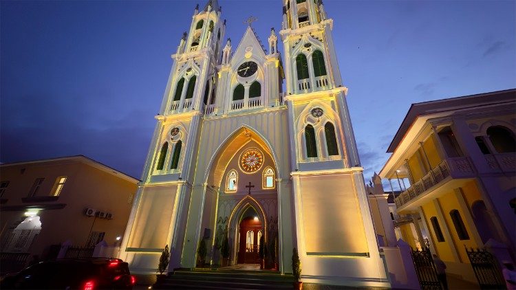 A Vatican flag is projected on St Elizabeth's Cathedral ahead of Pope Leo's visit