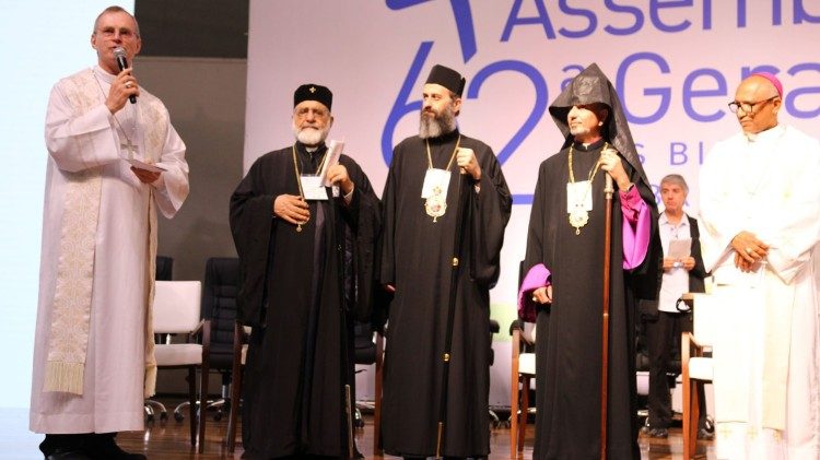 Dom Rodolfo Weber acolhe os participantes. Foto: Jaison Alves da Silva