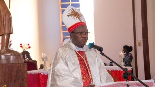 Mozambique: une &eacute;glise incendi&eacute;e par des djihadistes