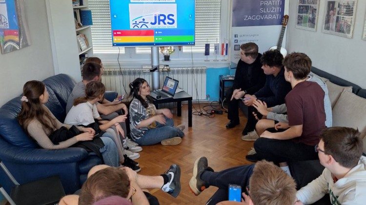 Sudionici u Projektu 'Mostovi solidarnosti' - 'Župe'
