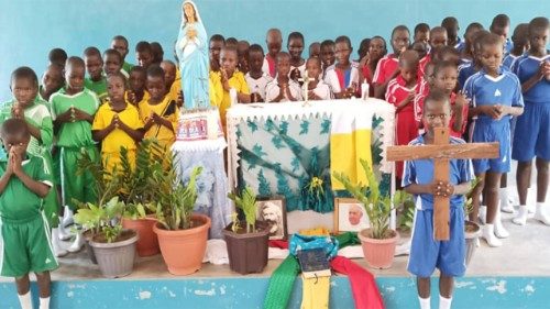 Some of St. Mary’s School learners praying the Missionary Rosary