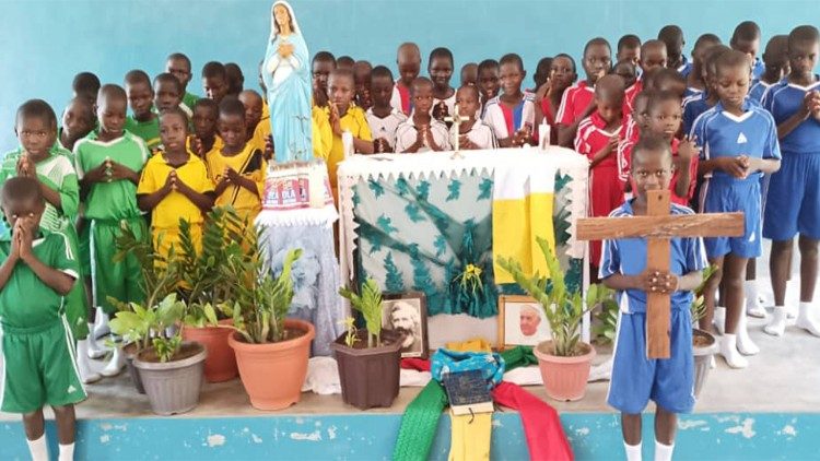 Some of St. Mary’s School learners praying the Missionary Rosary