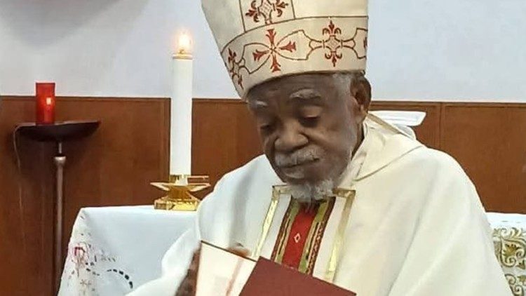 Dom Serafim Shingo-ya-Hombo, Bispo Emérito de Mbanza Kongo, Angola