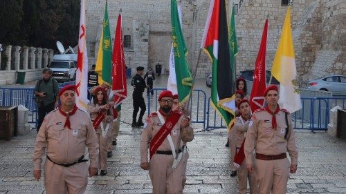 Terra Santa, gli scout di Betlemme a servizio delle liturgie e della comunit&agrave; cristiana