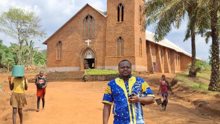 Camarões - Igreja na parte leste do país