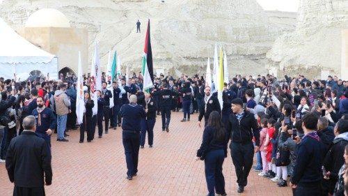 Ora&ccedil;&atilde;o pela paz &agrave;s margens do rio Jord&atilde;o
