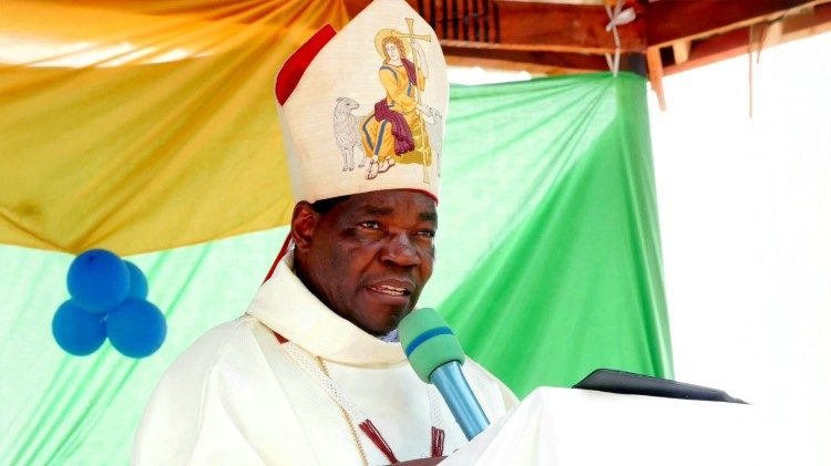 Askofu Hiiboro Kussala wa Jimbo Katoliki la Tombura -Yambio, Kusini mwa  Sudan.