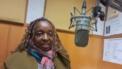 Michelle Joaquina Pires, partilha a sua experiência de peregrina da esperânça com a  Rádio Vaticano  (6-1-2026)