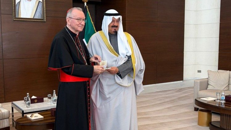 Cardinal Parolin also held talks with political authorities in Kuwait