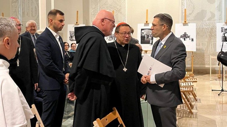 Ambasador Izraela Jaakow Finkelstein m&oacute;wił o potrzebie wsp&oacute;lnej modlitwy i dialogu