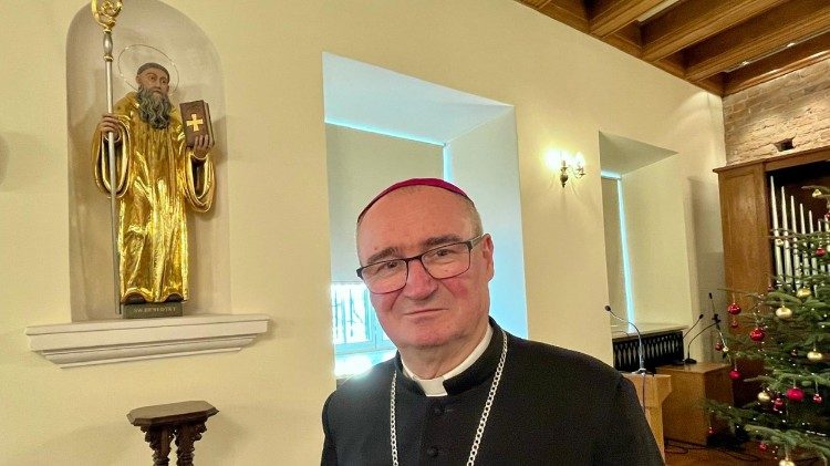 Biskup płocki Szymon Stułkowski wskazał, że należy czerpać wsp&oacute;lnie z korzeni, z kt&oacute;rych wyrastamy