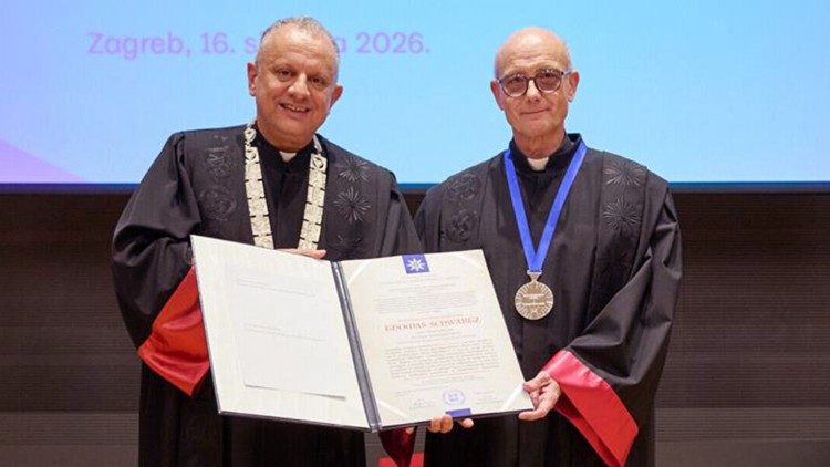 Ravnatelj Renovabisa prof. dr. Thomas Schwartz i rektor HKS-a prof. dr. Željko Tanjić (Foto: HKS)