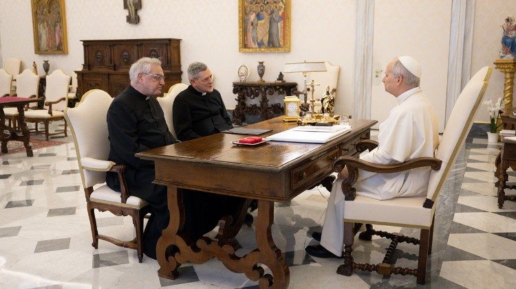 Леў XIV прыняў ксяндза Джона Берга, генеральнага настаяцеля Брацтва святога Пятра (FSSP) і ксяндза Ёзэфа Бізіга, аднаго з заснавальнікаў супольнасці