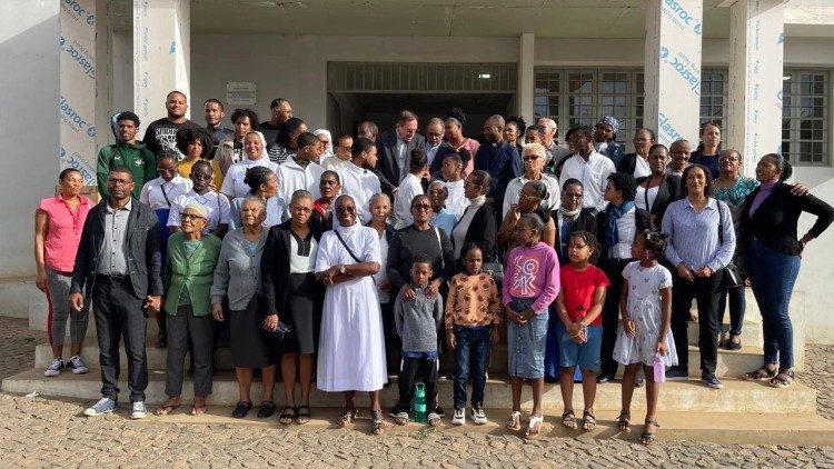 Visita do Arcebispo Dom Waldemar S. Sommertag a Cabo Verde