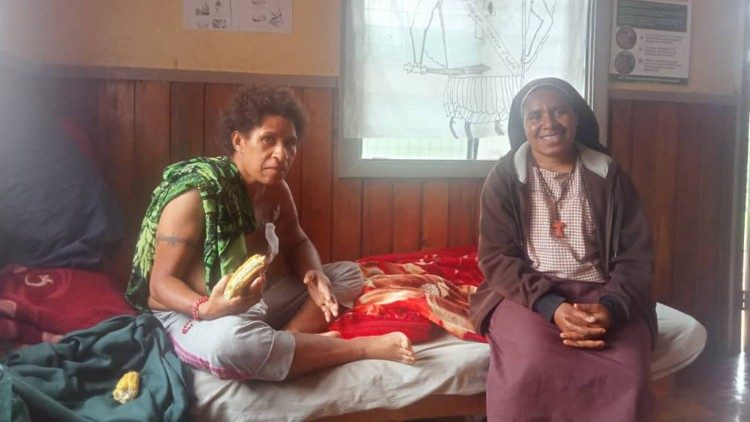 Uma visita &agrave; aldeia durante o trabalho pastoral das religiosas