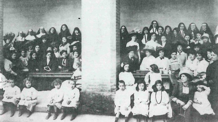 Nel chiostro di via Giusti durante un corso di formazione