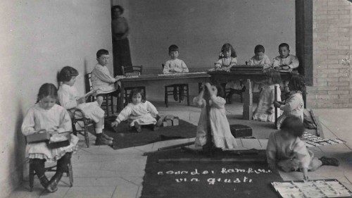 La casa dei bambini in via Giusti (1912). Archivio Generale delle Francescane Missionarie di Maria- FMM