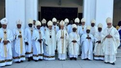 Bispos da Conferência Episcopal de Moçambique (CEM)