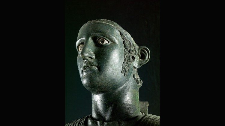 Statua bronzea votiva di guerriero: "Marte di Todi". - Museo Gregoriano Etrusco - Musei Vaticani