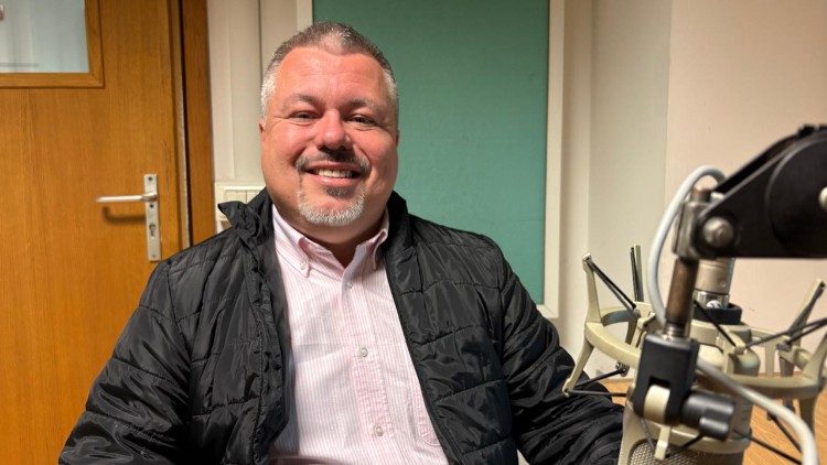 O maestro Ricardo Bernardes está em Roma com a Camerata de Curitiba