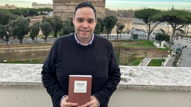 Rixio Gerardo Portillo R&iacute;os, escritor y profesor venezolano