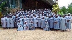 Les Servantes de la Lumière du Christ au Bénin. 