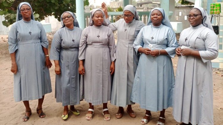 Les soeurs de la promotion 2003