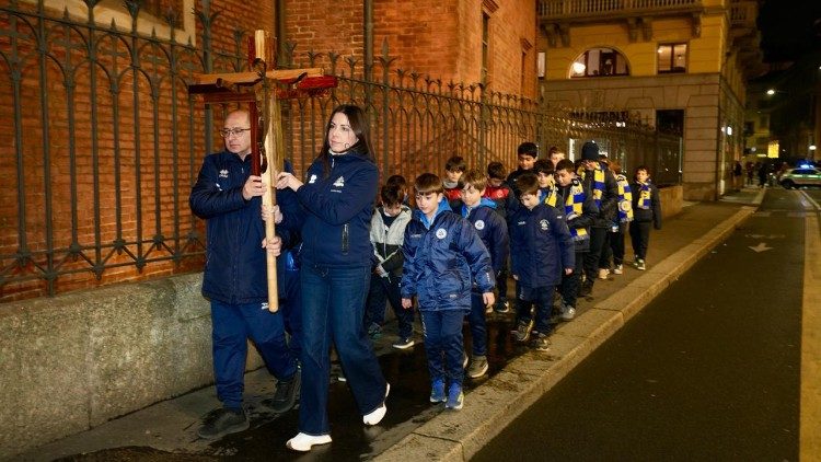 Athletica vaticana consegna la Croce degli sportivi (foto © Cerchi / Chiesa di Milano)