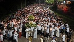 São José do Rio Preto realiza Caminhada Eucarística pela paz