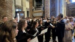 Chór „Cantaviva” z Państwowej Szkoły Muzycznej w Jarosławiu.