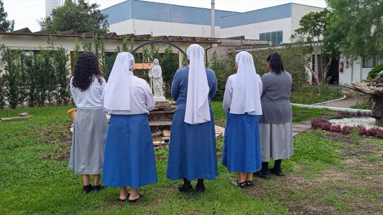 Centro &Acirc;ncora celebra 14 anos de amparo &agrave; sacerdotes e religiosos