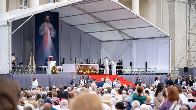 Pasaulinio apaštalinio Gailestingumo kongreso Šv. Mišios Vilniuje