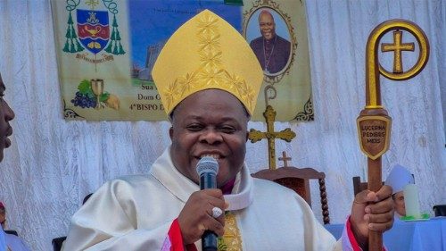 Mazishi ya Askofu wa Quelimane nchini Msumbiji,Papa:mchungaji mkarimu