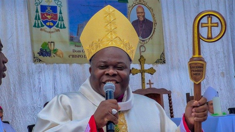 Dom Osório Citora Afonso, Bispo da Diocese de Quelimane, Secretário-Geral da Conferência Episcopal e Administrador Apostólico da Arquidiocese da Beira