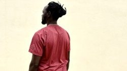 Ousman, migrante originario del Gamba accolto alle Canarie