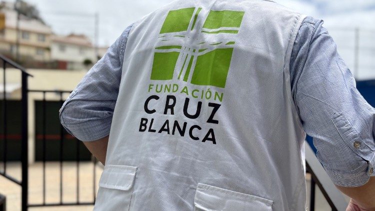 Gli operatori della Cruz Blanca