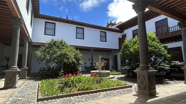 La casa espiscopale