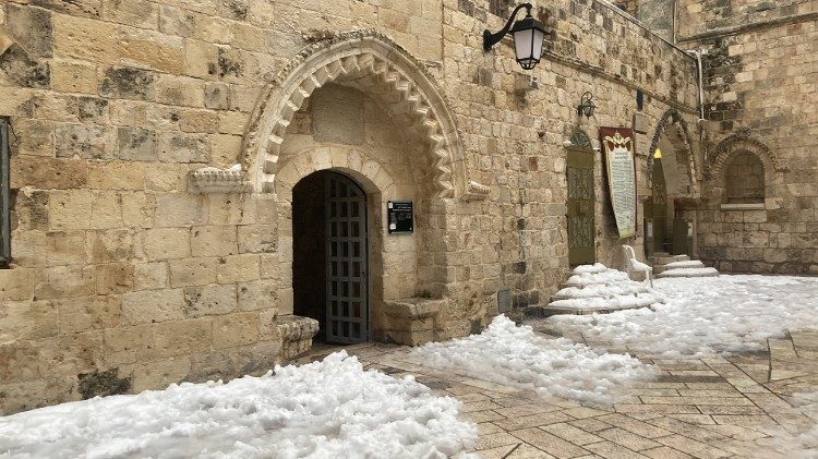 Un'immagine invernale dell'ingresso alla sala del Cenacolo a Gerusalemme (foto: Beatrice Guarrera)