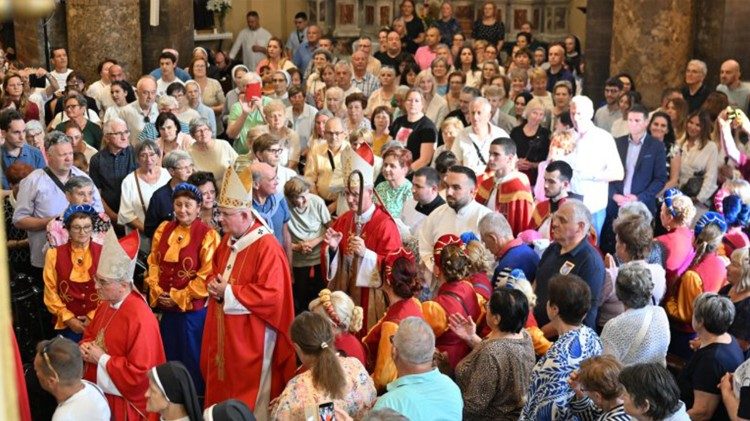 Mnoštvo vjernika na proslavi zaštitnika Rijeke i Riječke nadbiskupije (Foto: Riječka nadbiskupija)
