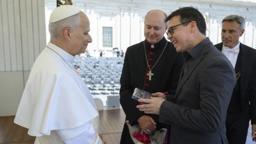 Fam&iacute;lia Marista do Brasil ganha b&ecirc;n&ccedil;&atilde;o do Papa Le&atilde;o XIV