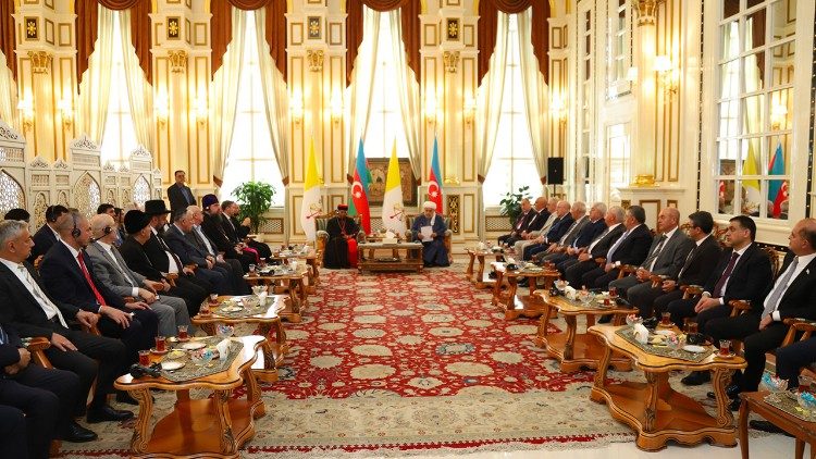 Na tarde de hoje, 18 de junho, na residência do Sheikh ul-Islam do Cáucaso, Allahshukur Pashazade, em Baku, o cardeal proferiu um discurso expressando gratidão pela calorosa recepção recebida e pela longa amizade que une a Santa Sé às comunidades religiosas do Azerbaijão.  