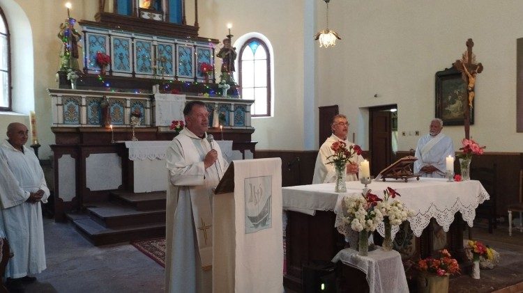 Храмов празник в Гостиля