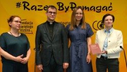 Prezentacja „Praktycznego komentarza do listu apostolskiego motu proprio papieża Franciszka Vos estis lux mundi”