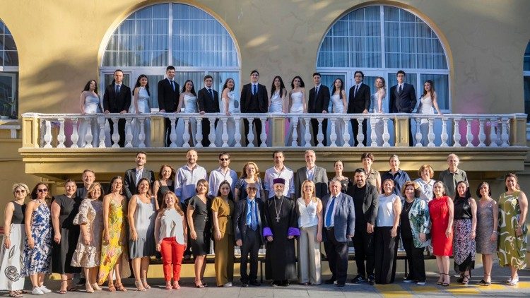 2026.06.24 Cerimonia fine anno scuola Mkhitaristi Istanbul 