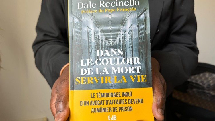 2026.06.26 foto quarto di copertura del libro di Dale Recinella