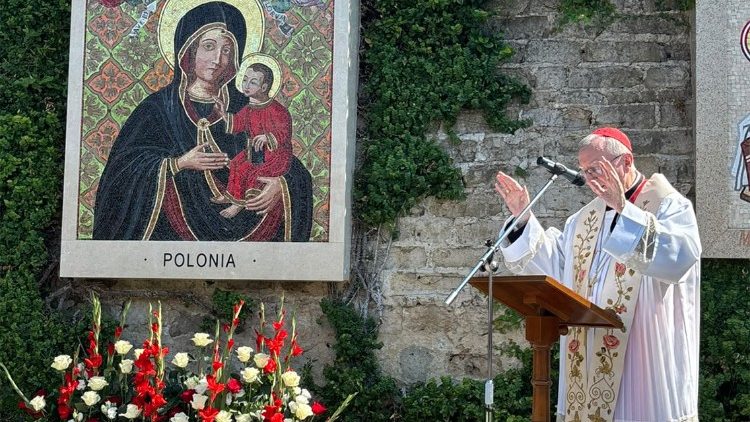 30 czerwca 2026 kard. Parolin poświęcił mozaikę Matki Bożej Gietrzwałdzkiej w Ogrodach Watykańskich