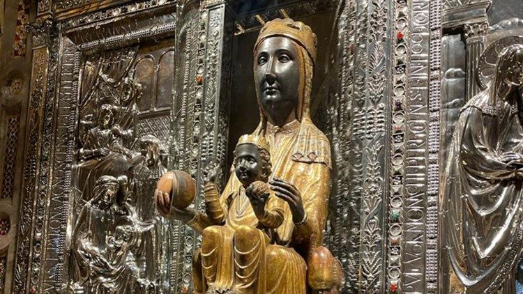 Una effigie della Vergine di Montserrat, la "moreneta"