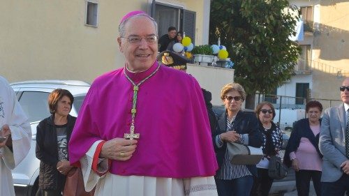 Arzobispo de Pompeya: un don celebrar el primer a&ntilde;o de pontificado con el Papa