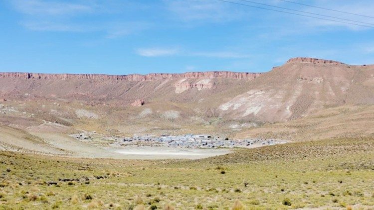 Die Ortschaft Lagunillas del Farall&oacute;n liegt auf fast 4200 m &uuml;. M. an der Grenze zu Chile und Bolivien.