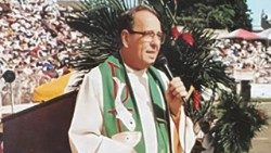 Padre Emiliano Tardif, Misionero del Sagrado Corazón